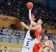 体育娱乐-包含CBA常规赛倒计时，托特纳姆今夜单刀错失，细节引发关注，管理层满意，球探报告显示潜力的词条