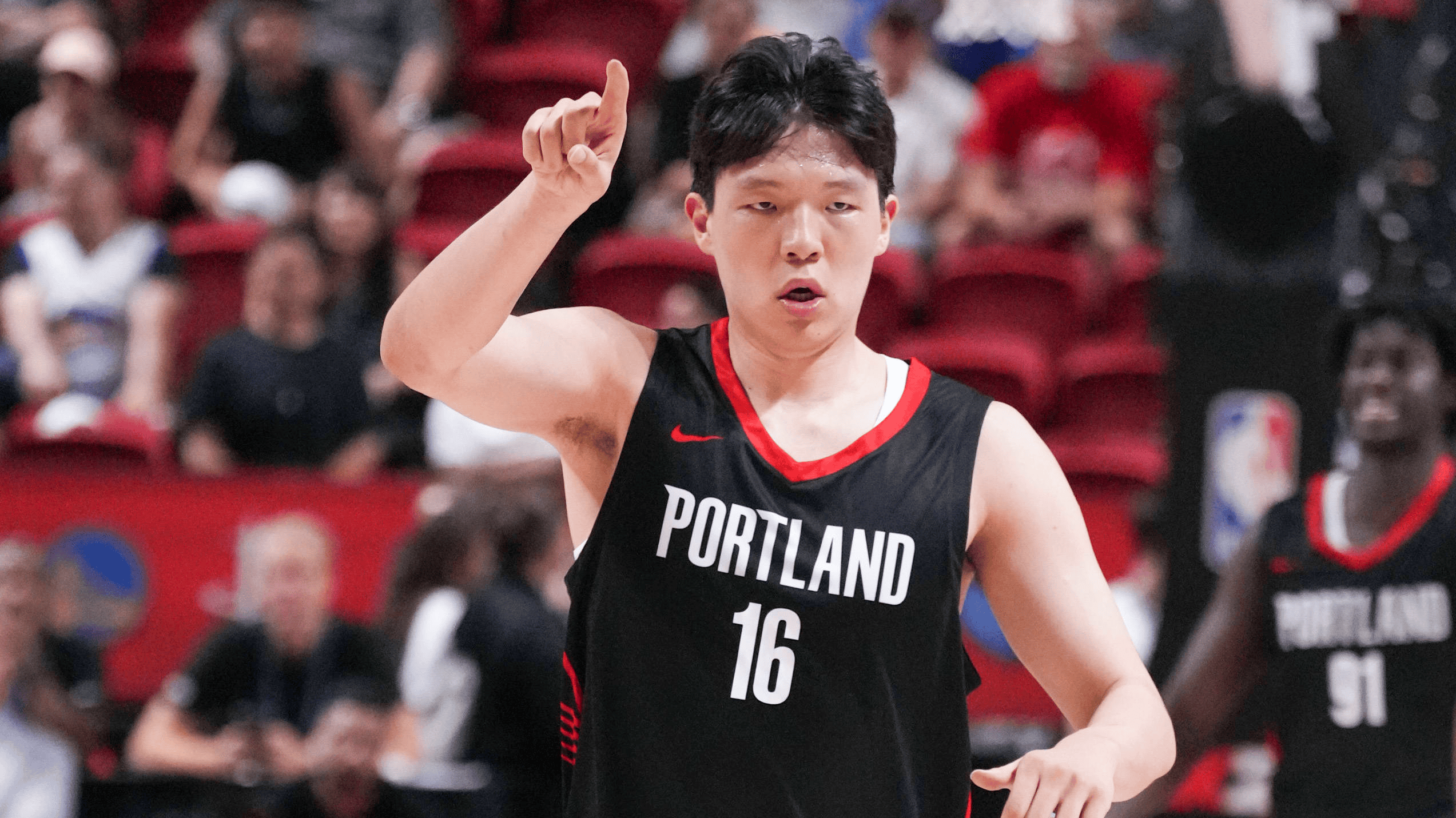 kaiyun sports-赛地聚焦——NBA常规赛赛后热度飙升；里尔完成体检；话题不断；赛程密集仍需轮换(nba常规赛)